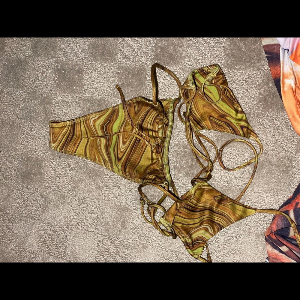 Oh Polly bikini size small